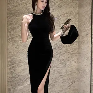DRESS MIDI SIMETRIS VELVET MOTEK LEHER / DRESS MIDI PARTY