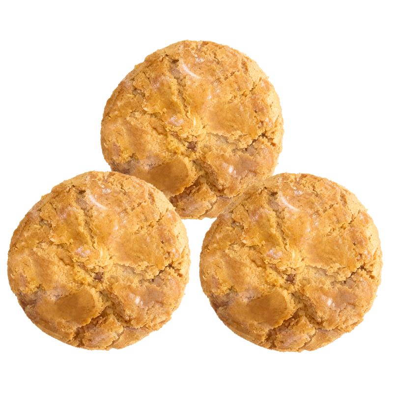 Kue renyah isi krim telur, camilan yang enak untuk sarapan atau teman minum teh sore.