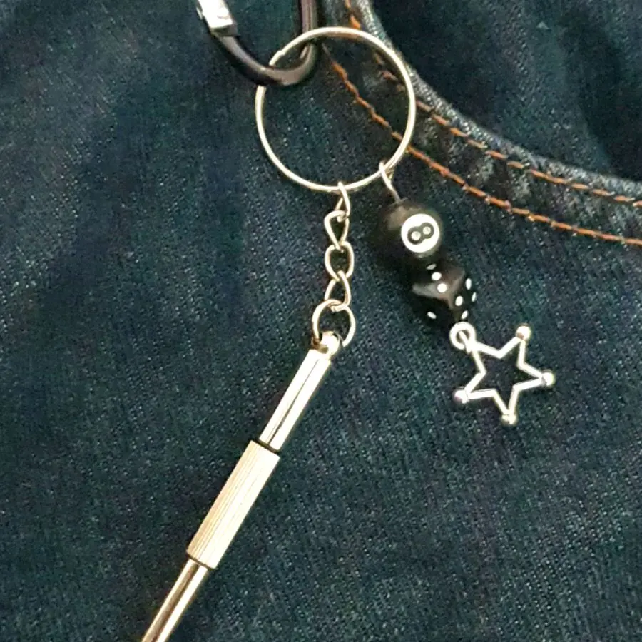 Carbiner Keychain | Gantungan Kunci Skena | Gantungan Kunci Y2K
