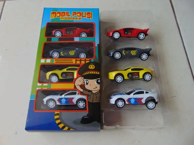 Mainan Mobil Polisi Police Indonesia Pullback 1 set isi 4pcs 0