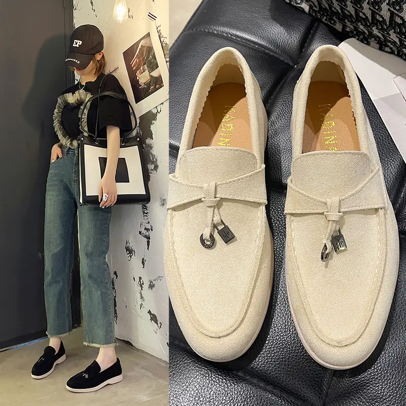 Sepatu Pantofel Hitam Loafers Flat Slip On COD Wanita Korean Style Kekinian Premium Import Cina Hitam Fashion Sol Karet Kerja Terlaris Korea Legas Kulit Suede Big Size Formal Shoes - Ukuran 36 37 38 39 40 41 42