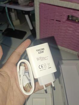Product Review of [FlashSnap] TECNO CAMON 40 - 8+8GB*/256GB, 50MP Sony + 8MP Ultra Wide Camera, 32MP Front Camera, 120Hz AMOLED, IP66, 5200mAh+45W, Garansi 12+1 Bulan from q**a o**1 1