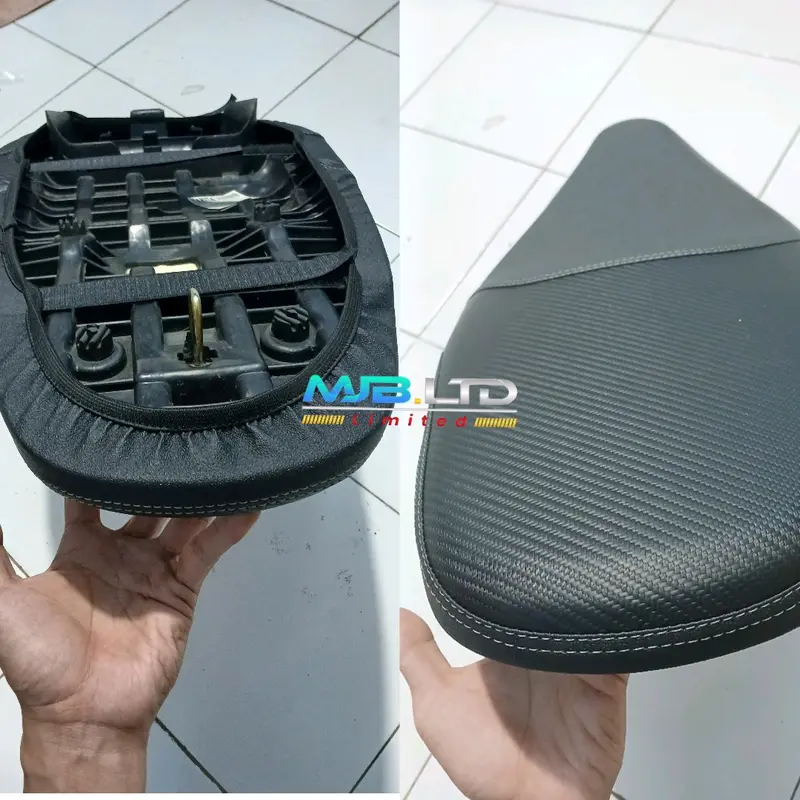 Sarung & Kulit Jok motor Supra X 125 Revo Fi model PCX Motip CARBON kombinasi Amplas pasir bahan import 3