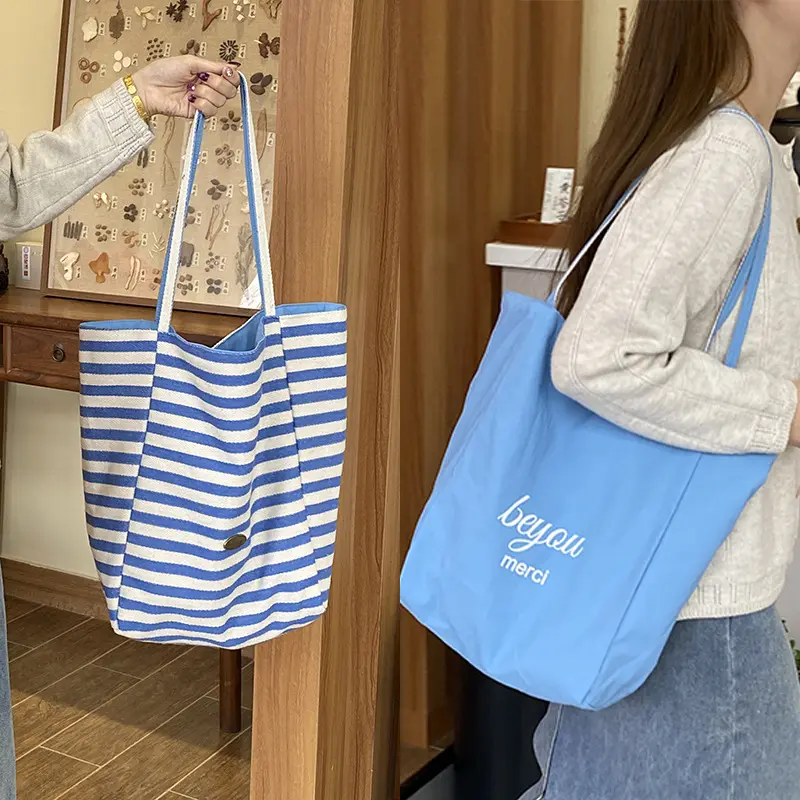 Túi Vải Nylon Hai Mặt, Phong Cách Hàn Quốc, Thiết Kế Sọc, Thời Trang, Thích Hợp Cho Phụ Nữ Và Học Sinh, Đi Lại Hàng Ngày, Túi Đeo Vai, Phong Cách Thường Ngày