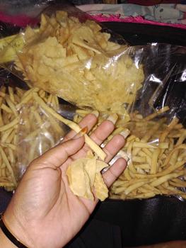 Product Review of Cimol Kering, Pangsit & Sistik Neng Tia from J**a 1
