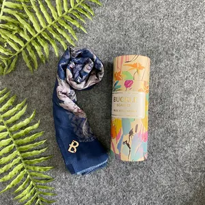 Hijab Segiempat Motif Premium – Elegant & Timeless