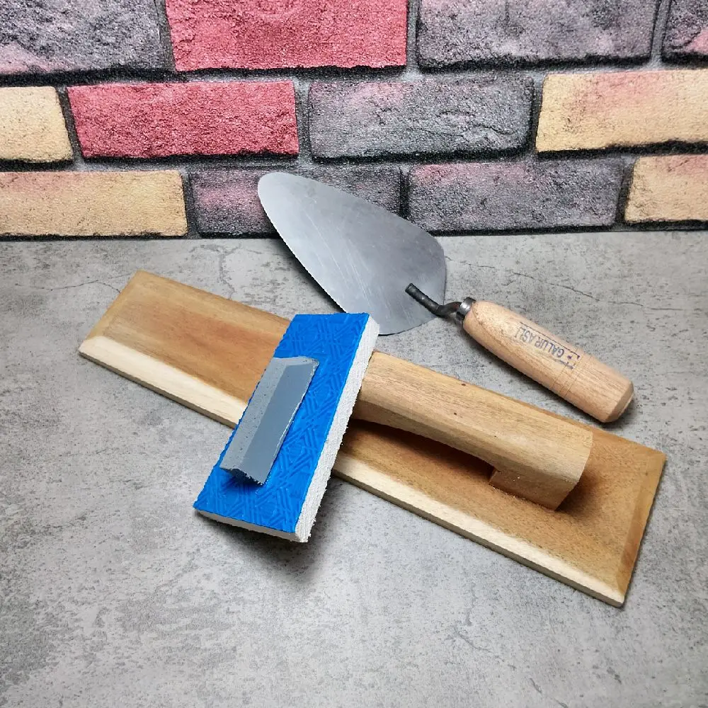 dapet 3 / sendok semen 18cm + roskam kayu 40cm + gosokan acian spond
