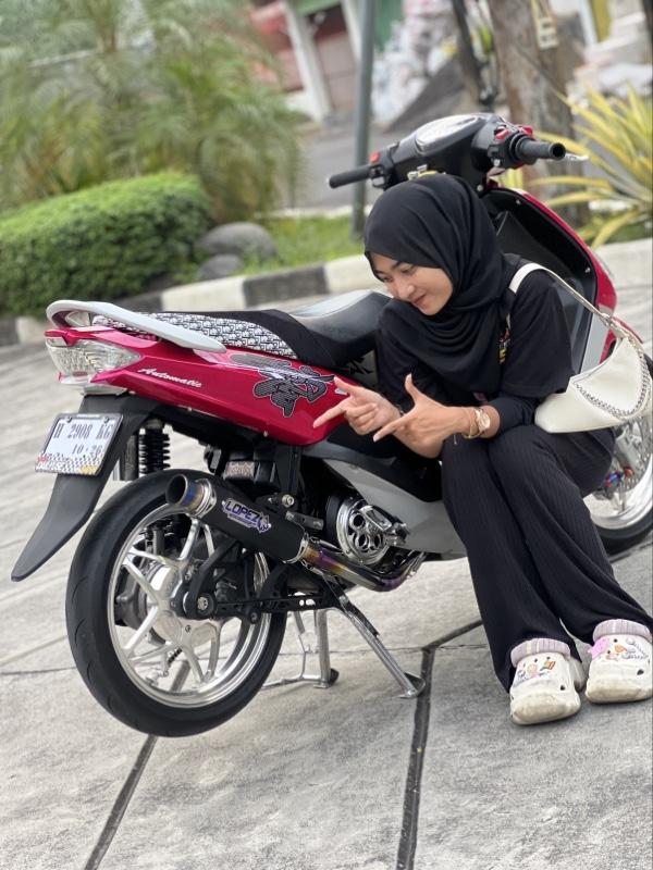 LOPEZ RACING Type BC-02A Knalpot Salemba Black Blue Edition Moncong KINOCHI Original Inlet 38Mm untuk Aerox Vario Nmax PNP - Motor Motorcycle LOPEZ RACING Type BC-02A Knalpot Salemba Black Blue Edition Moncong KINOCHI Original Inlet 38Mm untuk Aerox Vario Nmax PNP - Motor Motorcycle