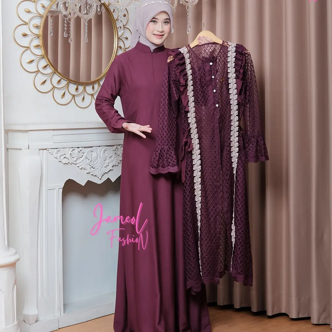 Outer Saja Burgundy