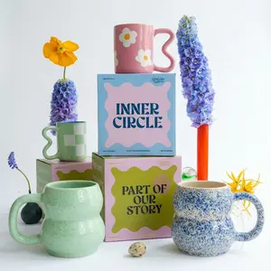 Capricorn Homeliving Hampers Mug Suvenir Pernikahan Wedding souvenir / bridal shower - hampers mug isi 1