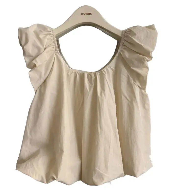 French Style Flying Sleeve Shirt Female 2024 Summer New Design Sense Small Public Net Red Dew Collarbone Sweet Top Womenswear Blouse Lingerie Lady Comfort Basic Minimalist
