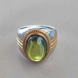 Cincin Batu Peridot Super Mewah Elegan