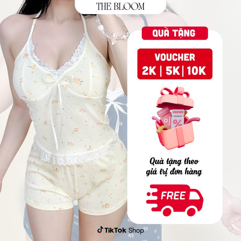 THE BLOOM [CÓ MÚT] Set Nữ In Hoa Nhí Áo Cổ Yếm Viền Ren Đính Nơ Kèm Quần Mini Ngắn Ôm Body Chất Cotton Thông Hơi xịn,    Nữ Mùa Hè Cotton Thoáng Mát - SE031       có  mút  ngực         có  đệm  mút donguxinh
