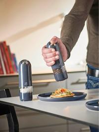 Gambar Peugeot Alaska Pepper+ Salt Mill Electric Quartz 17cm gilingan bumbu dari Maharaja Coffee Kota Administrasi Jakarta Pusat 4 Tokopedia