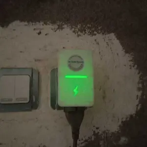 PLN Electricity Saving Box 2025 - Alat Hemat Daya kWh dengan Soft Start, Cocok untuk Tagihan Pulsa & Bulanan Listrik, Teknologi Jerman Terbaru, Hemat 200%, Plug and Play, Tahan 100 Tahun