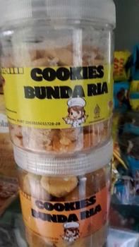 Product Review of Pakett kacang dan nastar from w**7 0