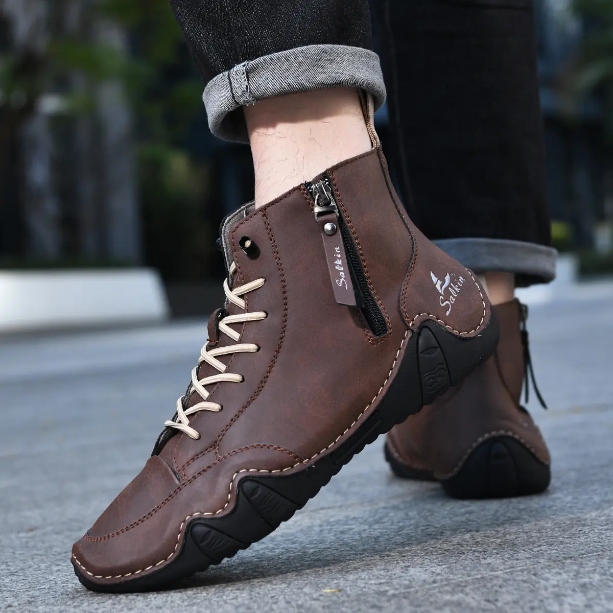 Prelesty Sepatu Boots Pria Tinggi Resleting Casual Shoes Kekinian Elegan Kerja Empuk Ringan Anti Slip Handmade 430