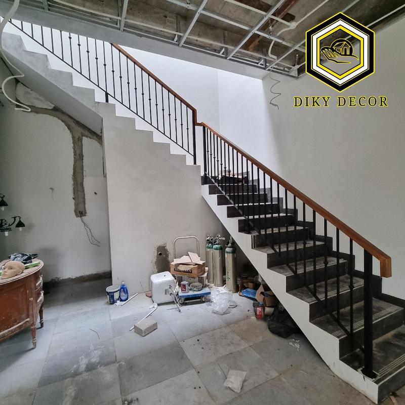 Railing Tangga Minimalis Besi Hollow Hitam Tebal 1,4mm - Model, Ukuran ...