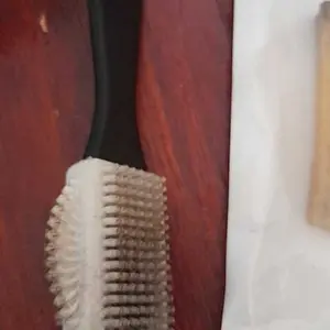 Paket Pembersih Sepatu Suede & Nubuck / Suede Brush + Suede Eraser Bonus Tali Sepatu