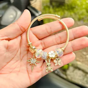 Gelang Wanita charm Gold Kelinci stanliess Anti Luntur (free gelang kaki)