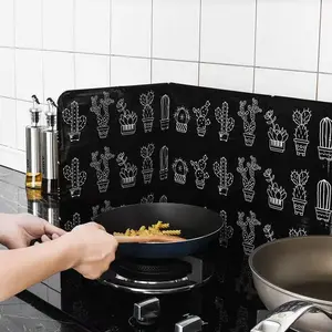 Pelindung Penutup Kompor Aluminium Anti Api Cipratan Minyak Alat Dapur