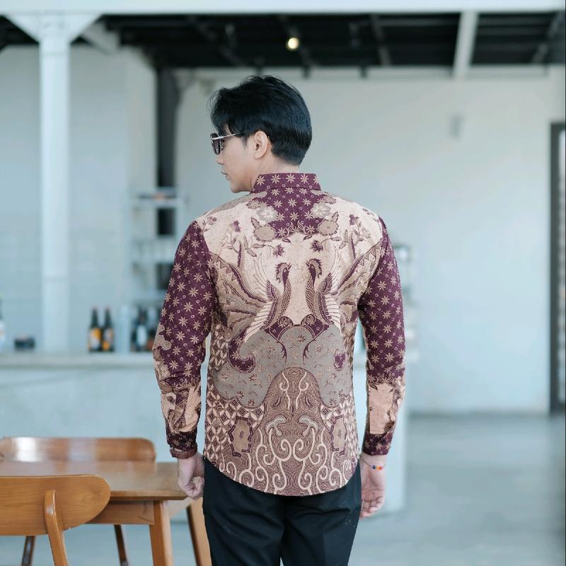 Baju Batik Pria Burgundy Lapis Furing Motif Pangestu Terbaru Katun Halus Solo - Batik Metamorvosa  Slimfit Formal 2