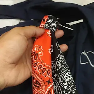 Gantungan Tas Charm Bag Keychain Bandana 35cm x 35cm Tersedia Berbagai Warna dan Desain