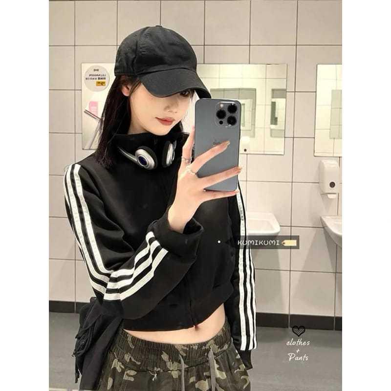 Jaket Crop Wanita - Stand Collar Jaket Vintage Crooped Korean Style Kekinian 2