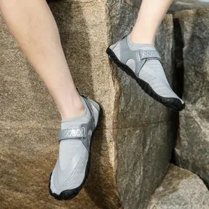 Sepatu Rendam Uniseks Sepatu Air Cepat Kering Sepatu Hiking Pria Wanita Sepatu Renang Pantai Anti Selip Sepatu Lari Dalam Ruangan Kuning Ukuran 35-46 Outdoor sepatu  ke