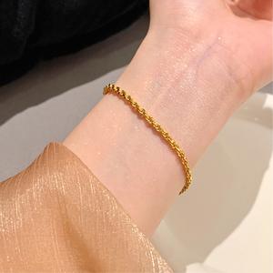 Gelang Tangan, SUNQ, Rantai Bersalut Emas 18K, Minimalis dan Bergaya, Hadiah Sempurna kamassi titanium bangle