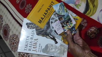 Product Review of BUKU Majapahit : pasang surut takhta majapahit dari masa keemasan sampai kejatuhannya from B**o 0