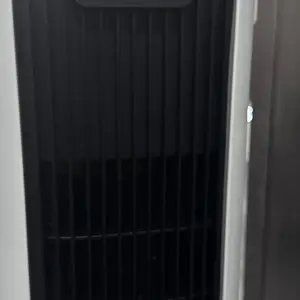 GREE Tower Fan Air Cooler Portable Pendingin Ruangan Tamu Kamar Tidur Kapasitas 4 Liter Model GTA-ACOOL4