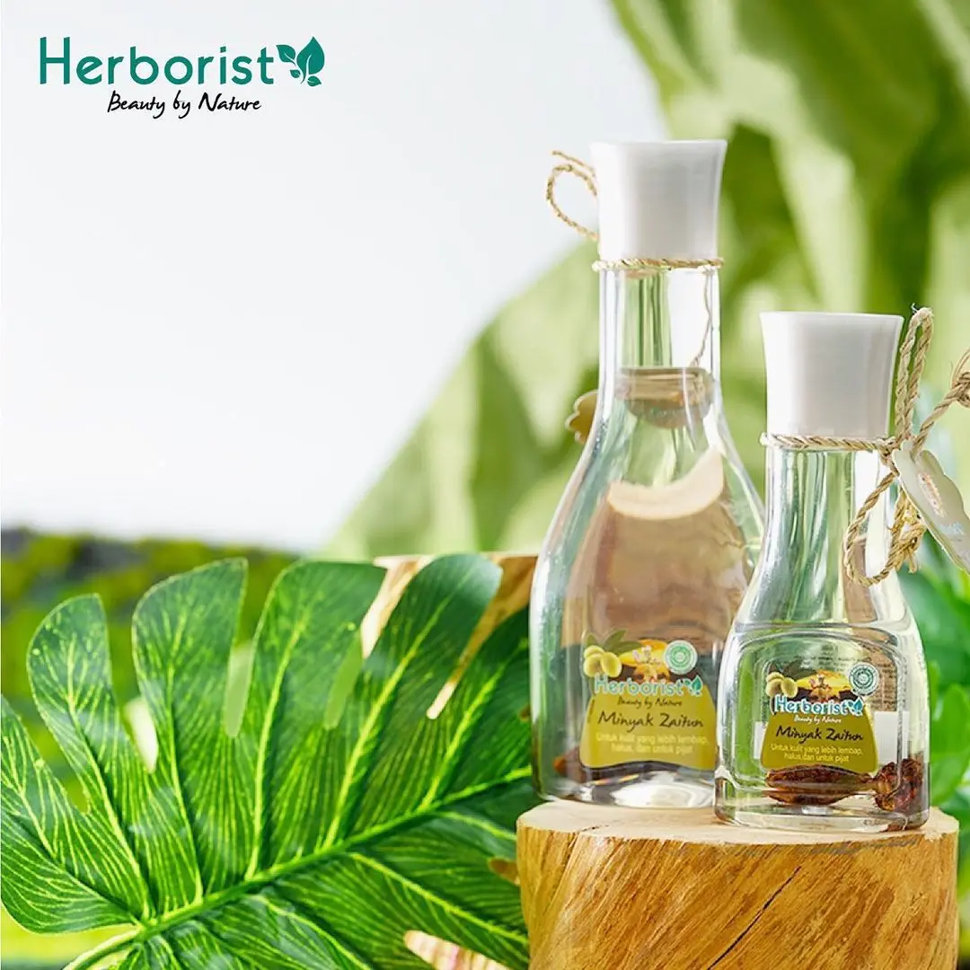 Oemah Herborist Minyak Zaitun 75ml & 150ml - Melembapkan Kulit & Rambut - Perawatan, Kering Tubuh Vitamin Kulit Sehat Alami Perawatan Tubuh Oilve Oil Indonesia handbody massage  oil minyak  oles