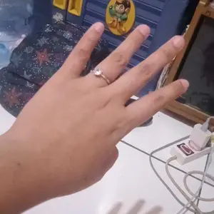 Cincin Titanium Wanita Anti Karat Gold Dan Silver Dengan Diamon Cantik Elegan Model Terbaru Tahan Lama