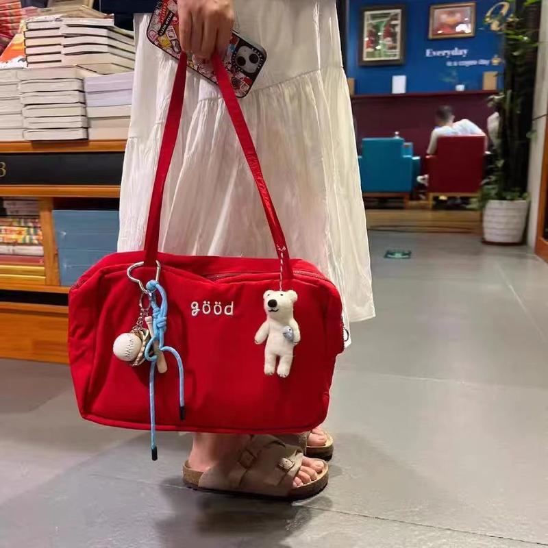 Product Introduction of Túi Kẹp Nách, Phong Cách Hàn Quốc, Thêu Chữ Đơn Giản, Phong Cách Thường Ngày Chất Liệu Nylon Màu Đỏ, Thời Trang, Thích Hợp Cho Nữ, Phong Cách Preppy, Dung Lượng Lớn, Túi Đeo Vai Đi Lại 11
