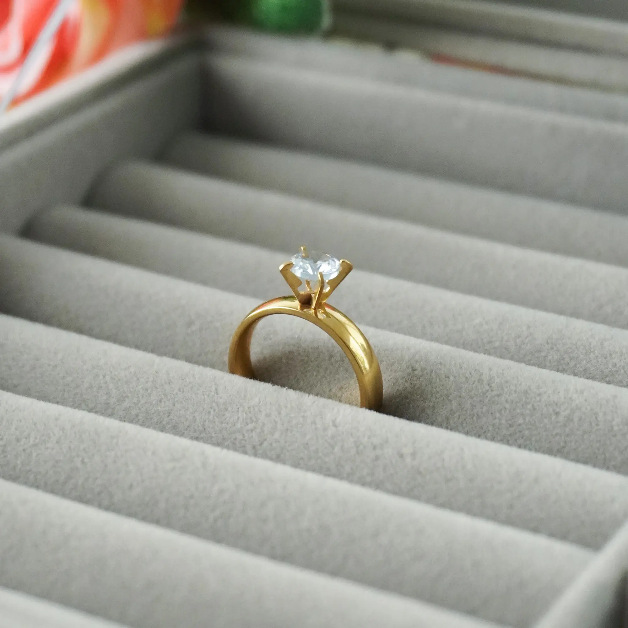 Cincin Aluminium Alloy Wanita Diamond Payung Anti Karat Cincin Daily Aktifitas CN-3017