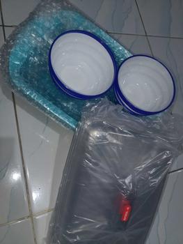 Product Review of Wadah saji plastik tutup bening ukuran M dan L from M**y A** 0