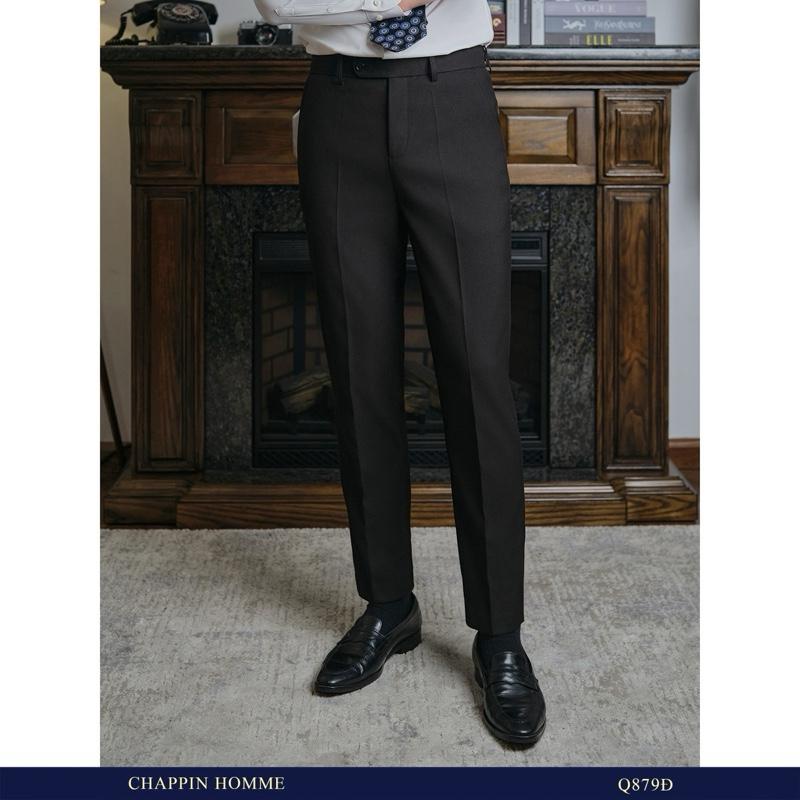 Quần âu 1803Đ cạp chun ẩn CHAPPIN màu Đen cao cấp, thiết kế công sở basic, cạp vừa ngang rốn, form regular fit, chất liệu cotton dày dặn, co giãn nhẹ.