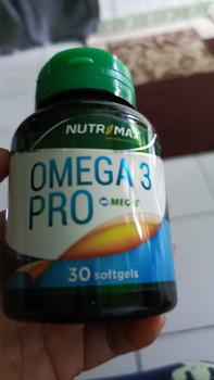 Product Review of NUTRIMAX OMEGA 3 PRO 30 SOFTGEL from O**l 1