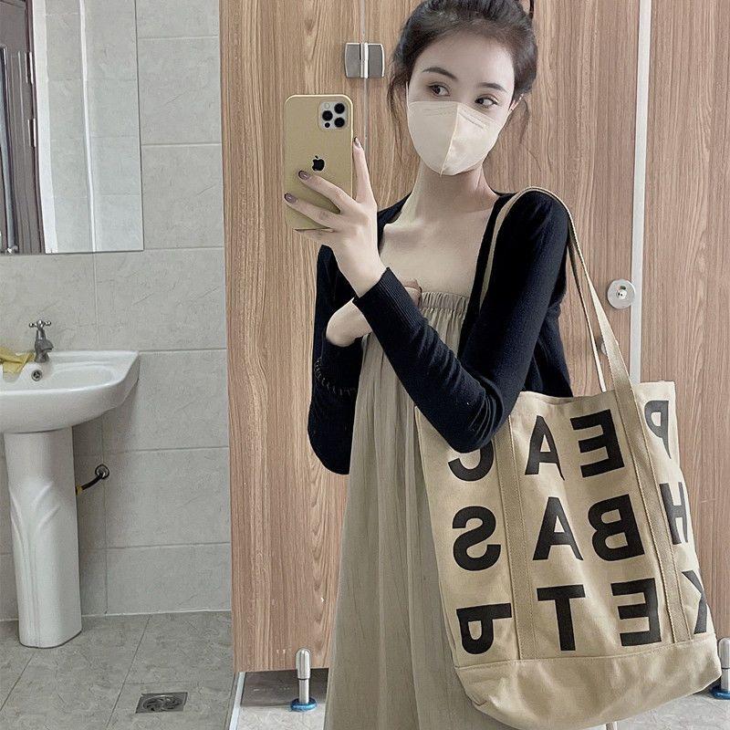 Túi Xách Túi Đeo Vai Chất Liệu Vải Bố Dung Tích Lớn Thiết Kế Đơn Giản Phong Cách Nhật Bản Thời Trang Cổ Điển Hình Chữ Nhật Nữ Tote Chữ Nhật bag Da spoiled bag túitote đỏ