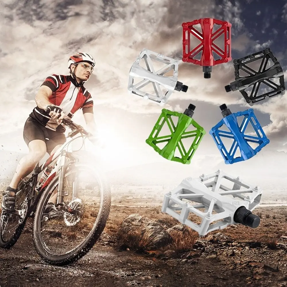 New Universal Mountain Biking Pedals Save Effort Anti-slip Bike Bearing Pedals Bicycle Accessories Ultra-Light Aluminum Alloy Pedals Outdoor Sport