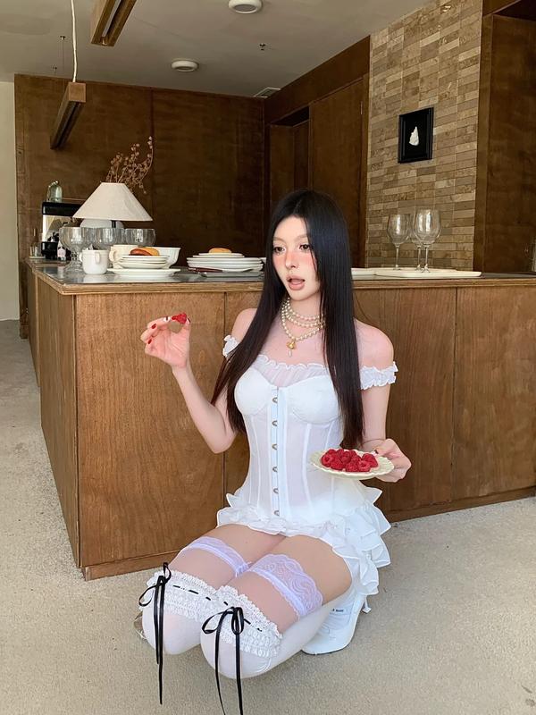 Lancy Set váy Trắng vibes mùa hè đi biển áo quây tơ mix corset ren cup ngực , chân váy tơ xòe tầng có lót quần 5