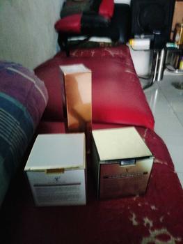 Product Review of CHALONESE WHITENING&ANTI AGING SET (1SET MOISTURIZER+TONER) MEMBANTU MENGENCANGKAN WAJAH ,MELEMBABKAN WAJAH,ANTI KERUTAN Hitam Facial Pencerah Mencerahkan Perawatan Cleansing Muka Memutihkan from z**a J** 0