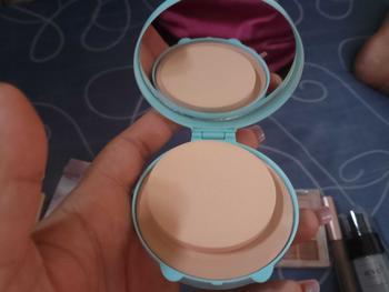 Product Review of KIRRMING Oil Control Face Powder Matte Long Lasting Waterproof Flawless Setting Pressed Powder Compact Face Makeup from D**e 0