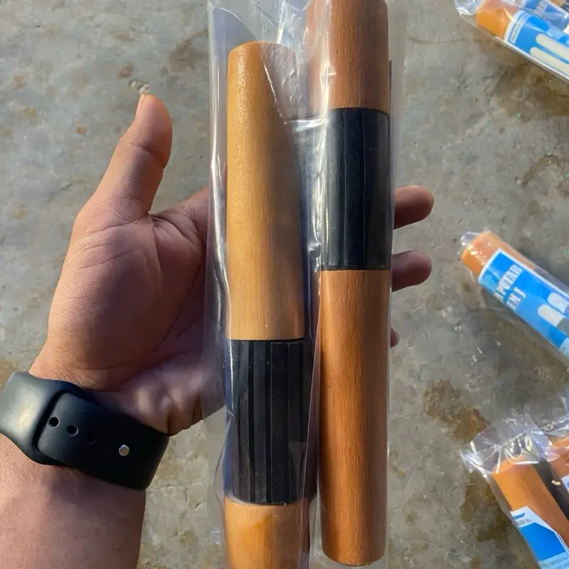 Klem putar karet hitam 6cm 2pcs