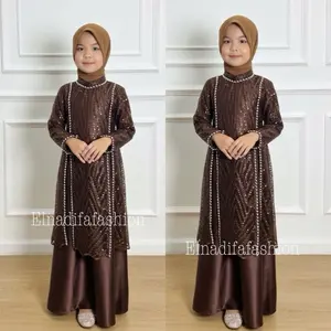 Elnadifa Dress Anak Belah Kiri Kanan Baju Pesta Simple Dan Elegant Bahan Satin Lembut Payet Mutiara Gaun Panjang Muslim Kondangan Lebaran Fashion