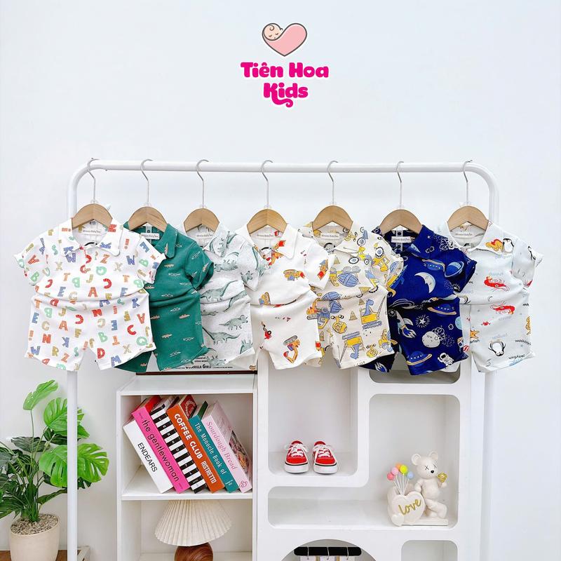 Tiên Hoa Kids Bộ Ngắn Tay Cổ Bẻ Phối Quần Đùi Cotton Bozip Xuất Dư Mềm Mịn Mát Cho Bé Trai Đi Học Đi Chơi Chất Cotton Bozip Siêu Thấm Hút Mồ Hôi Co Giãn Tốt