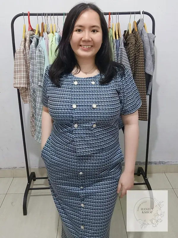 JUMBO (XXL) Jiwon Premium Korean Style Set Atasan dan Rok untuk Dewasa dan Remaja - Formal Casual Crop Pendek 2