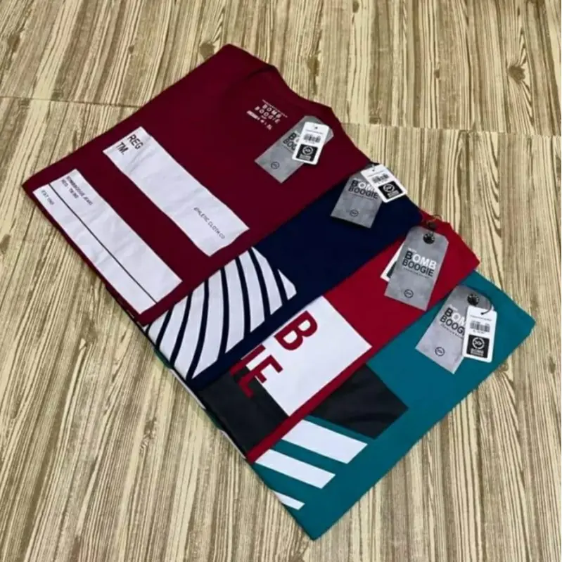 4pcs 100ribu kaos paket termurah t-shirt Bomboogie Bahan semi cotoon premium 24s cocok untuk pria wanita dewasa tersedia ukuran M.L.XL.XXL 3