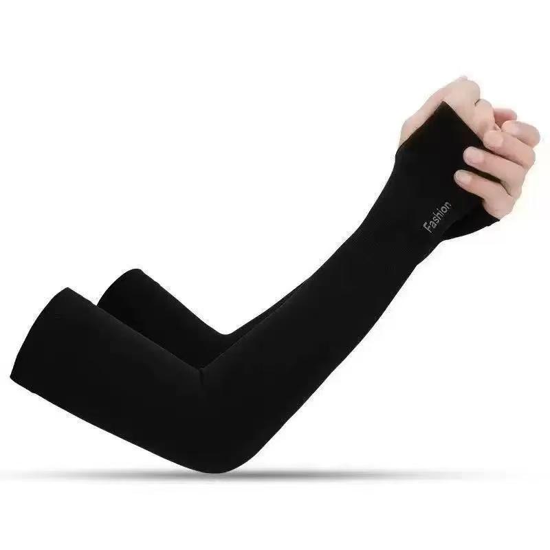 Ống bọc tay chống nắng UPF50+, chất liệu lụa lạnh mát mẻ, thoáng khí, thấm hút mồ hôi nhanh, bảo vệ cánh tay khỏi ánh nắng nóng, ngăn ngừa rám da và làm chậm quá trình lão hóa của làn da. Phù hợp với mọi tình huống như đạp xe, đi làm, du lịch, tập gym, th